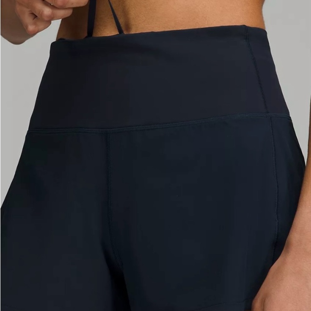 Lululemon Athletica Navy High-Waisted Shorts size 10